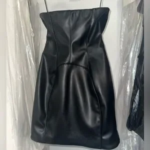 khy☆Faux Leather Strapless Mini Dress☆ミニ ドレス s_wp_668f408cf9927c250dc9fa9b.webp